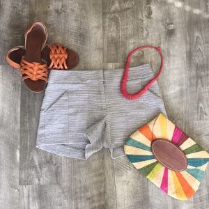 Ann Taylor LOFT tailored tweed like grey shorts 00